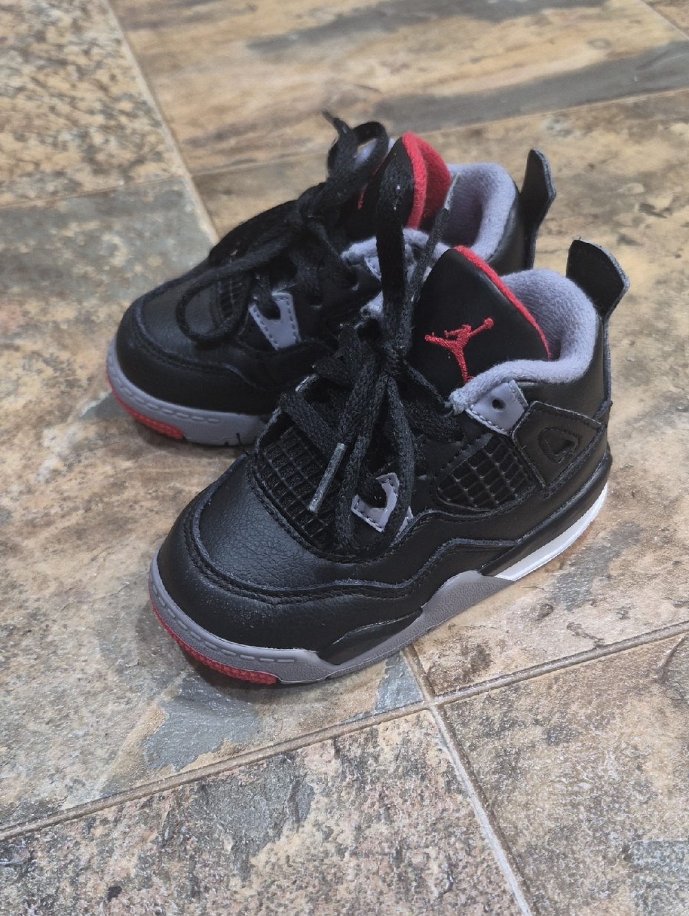 Boys JORDANS CEMENT 9C
